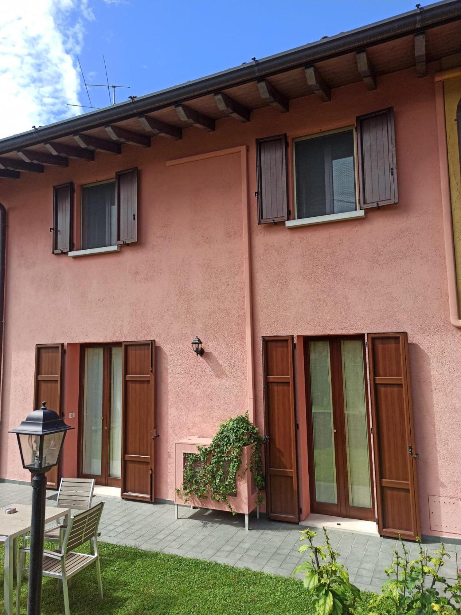 הוילה טוסקולנו מדרנו Omas Haus מראה חיצוני תמונה
