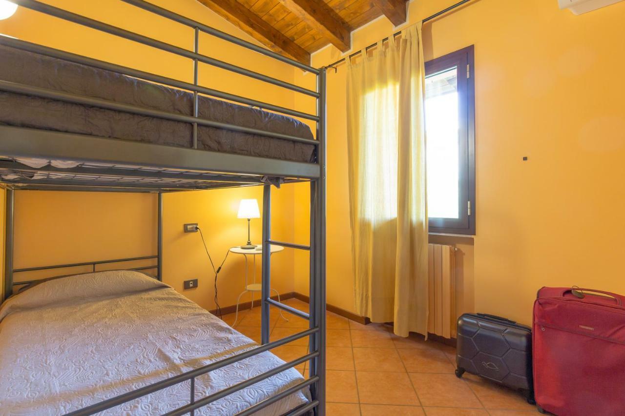 הוילה טוסקולנו מדרנו Omas Haus מראה חיצוני תמונה