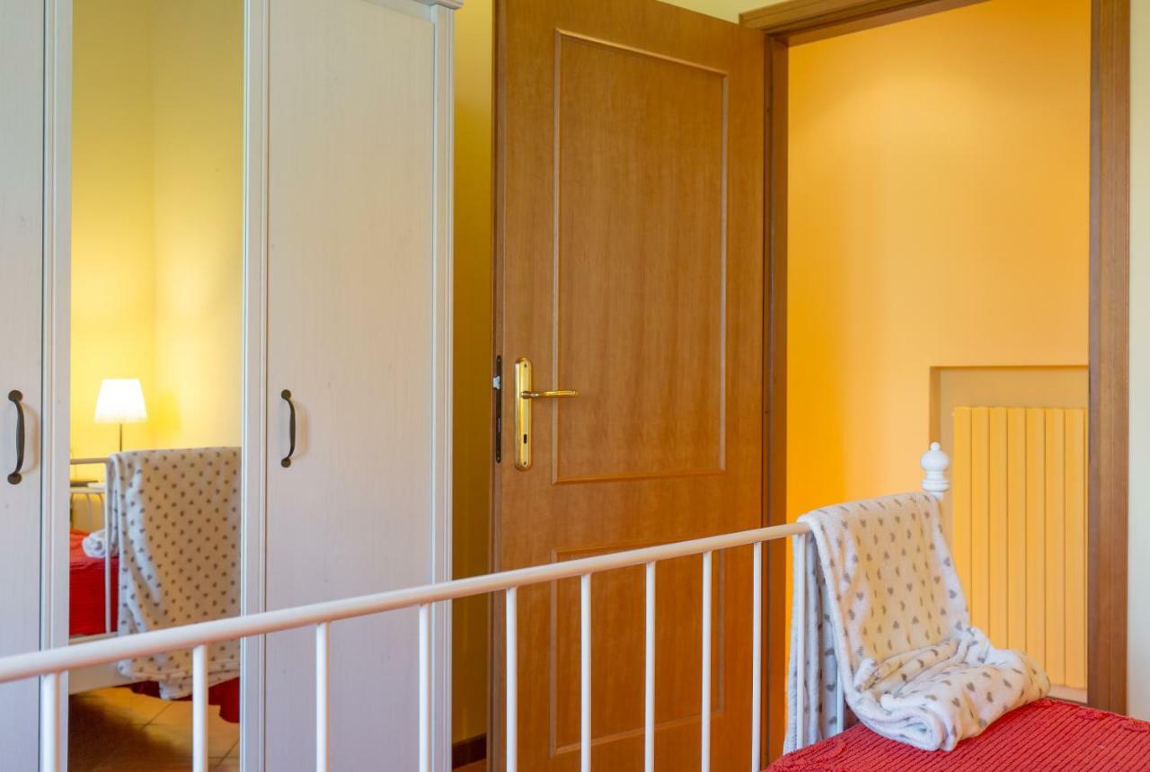 הוילה טוסקולנו מדרנו Omas Haus מראה חיצוני תמונה